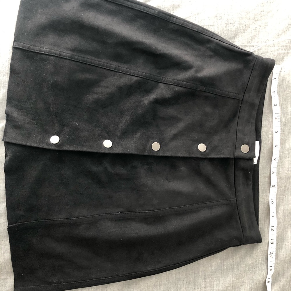 Aritzia Wilfred Free Centinela Skirt